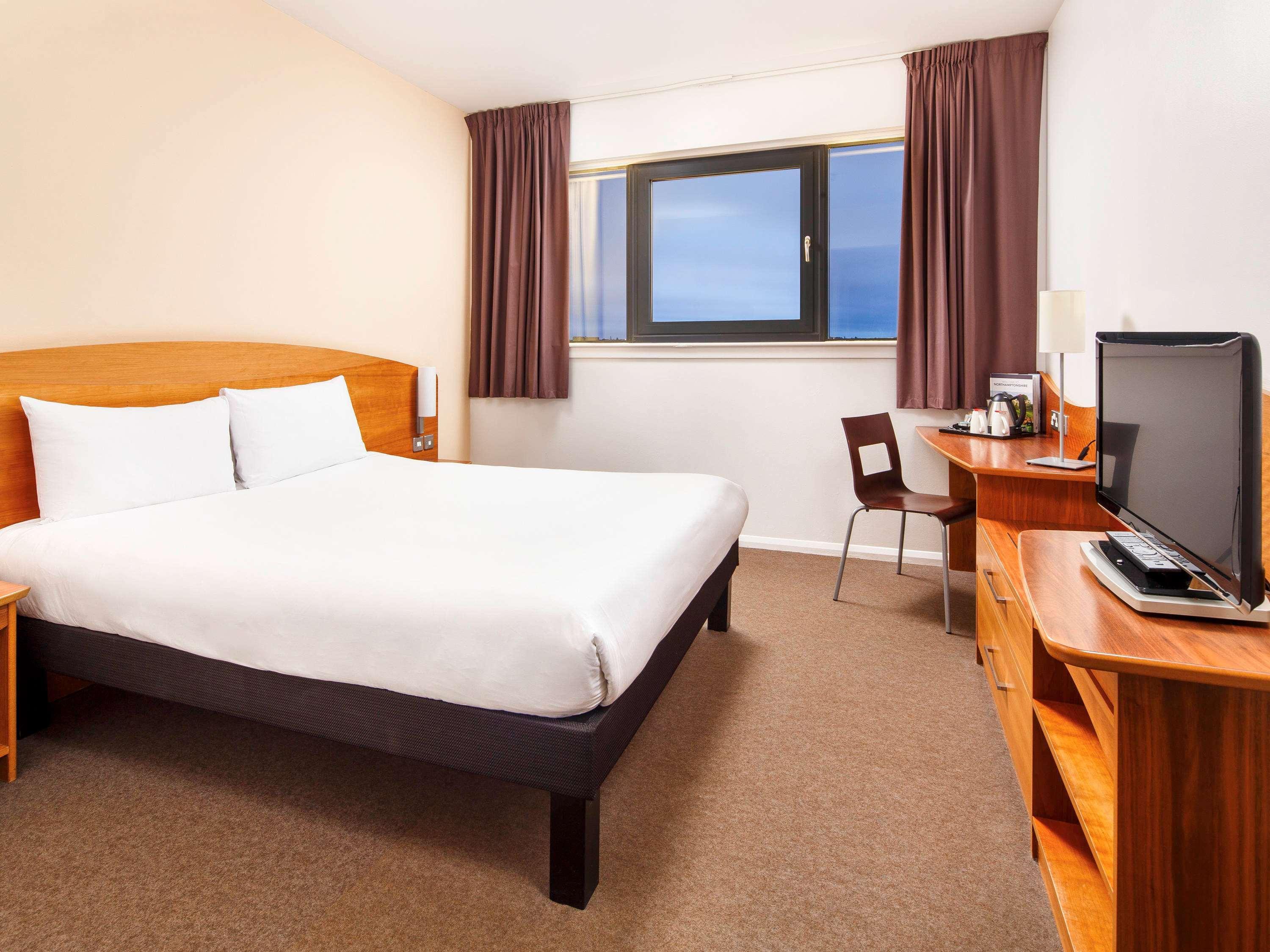 Ibis Hotel Northampton Centre Εξωτερικό φωτογραφία