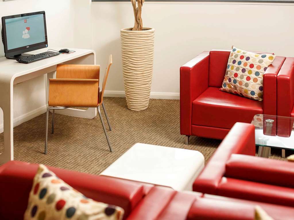 Ibis Hotel Northampton Centre Εξωτερικό φωτογραφία
